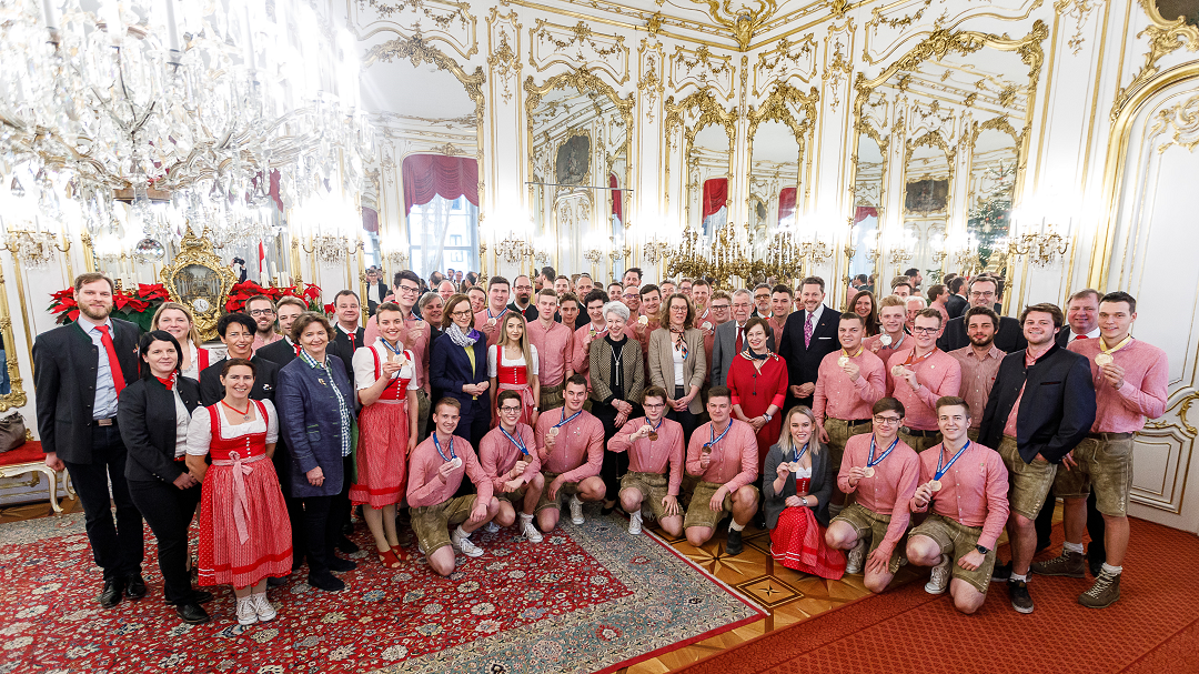 Ehrung beim Bundespräsidenten Alexander Van der Bellen → WorldSkills 2019